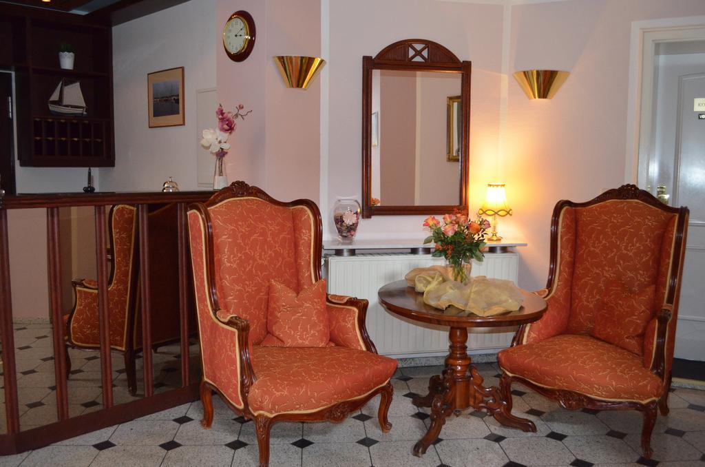 Amadeo Hotel 3*