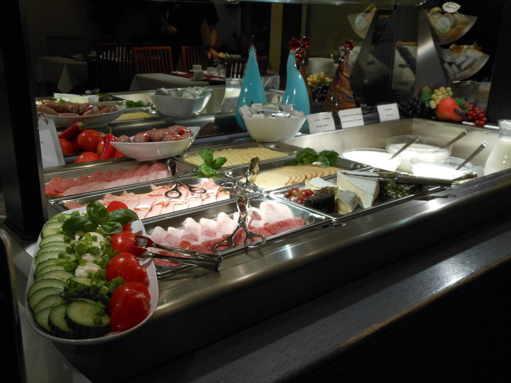 Amadeo Hotel