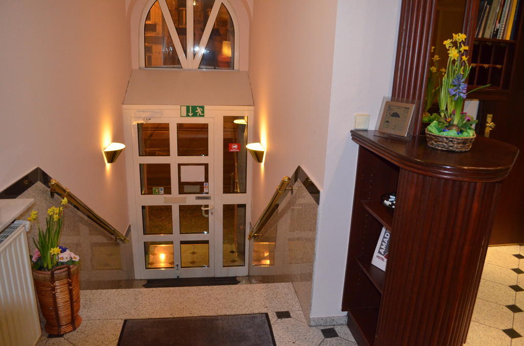 Amadeo Hotel 3*